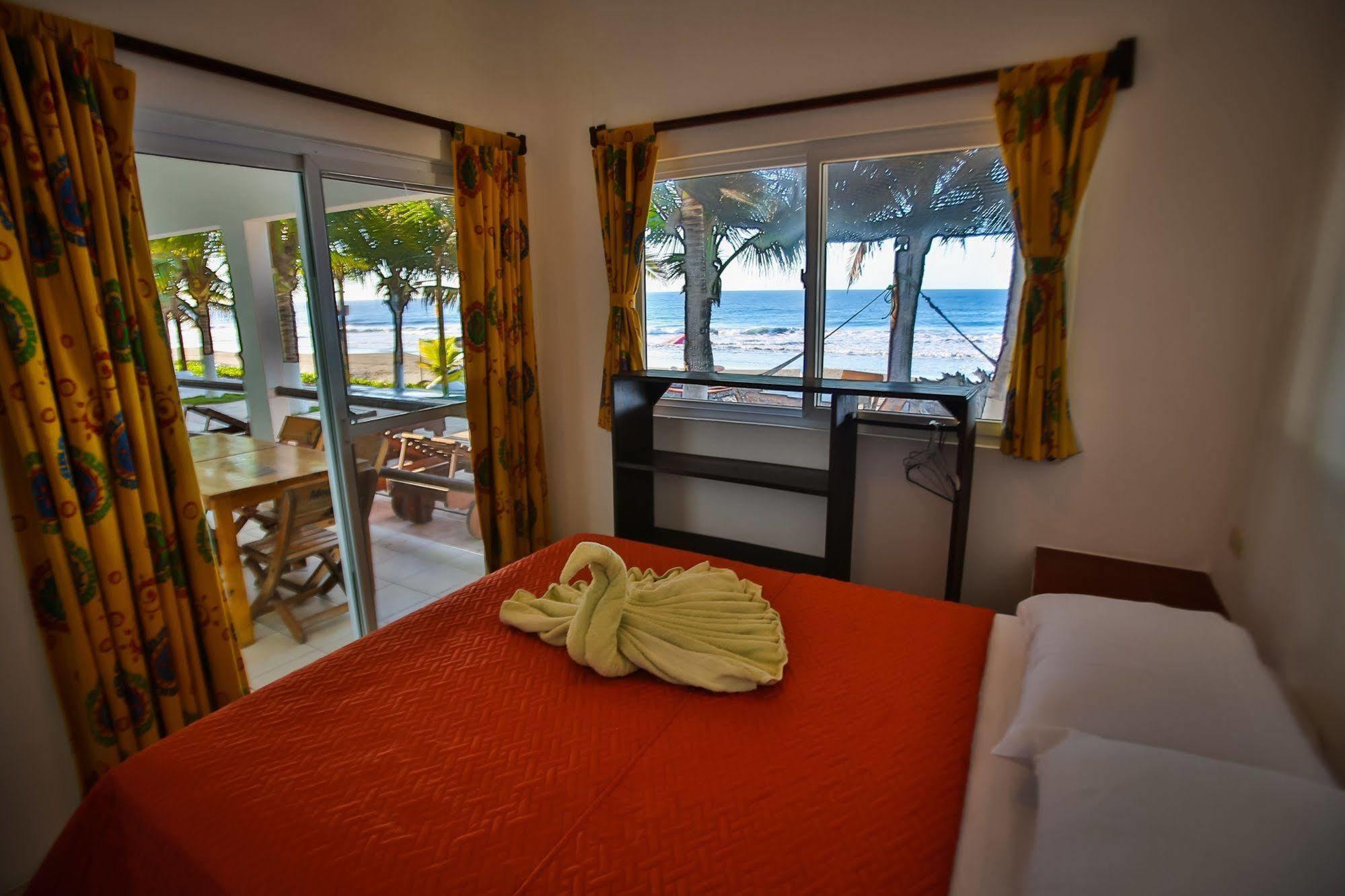 Playa Plana Hotel هاواي المظهر الخارجي الصورة